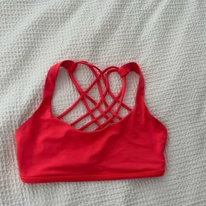 Lulu lemon sports bra